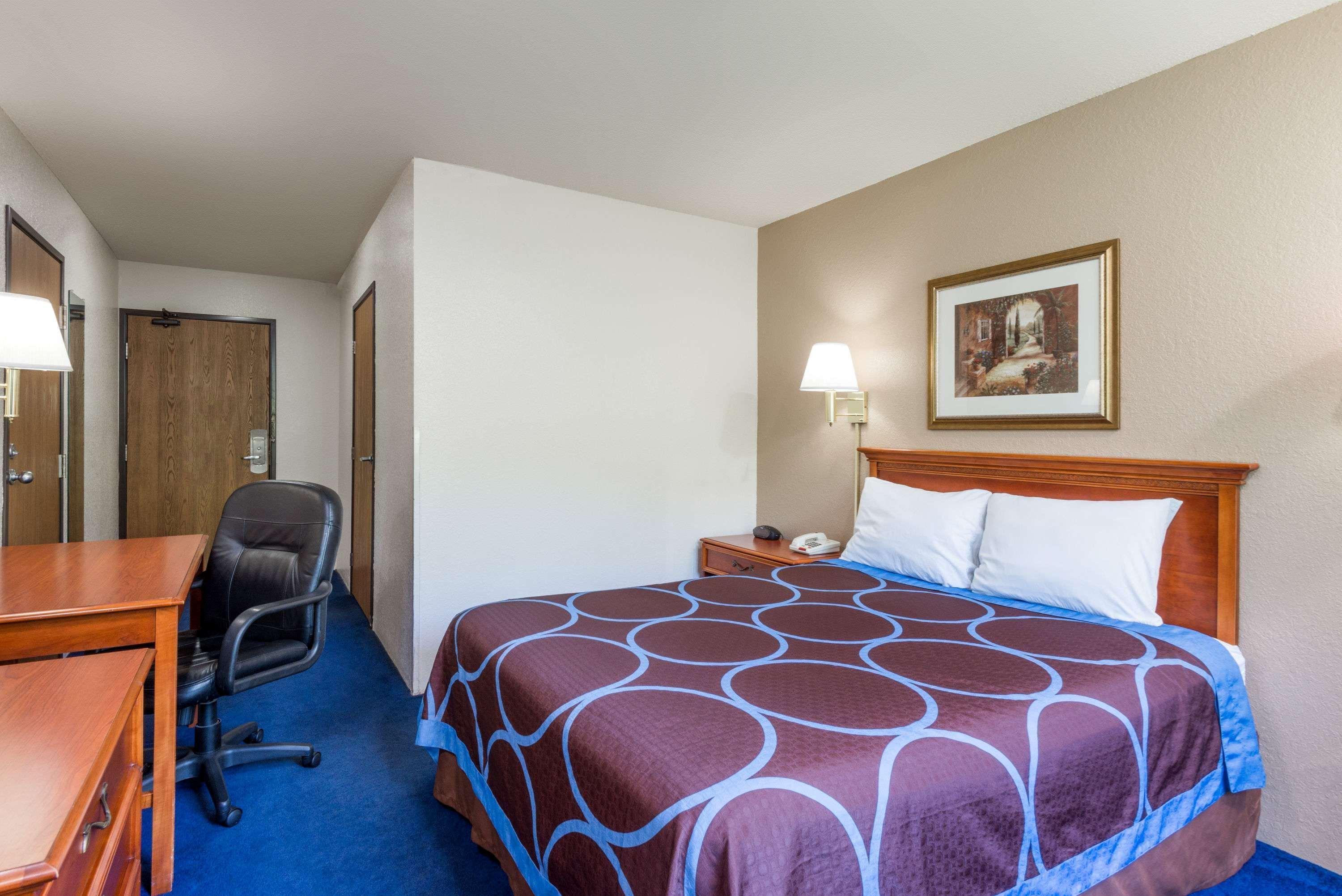 Hotel Super 8 By Wyndham